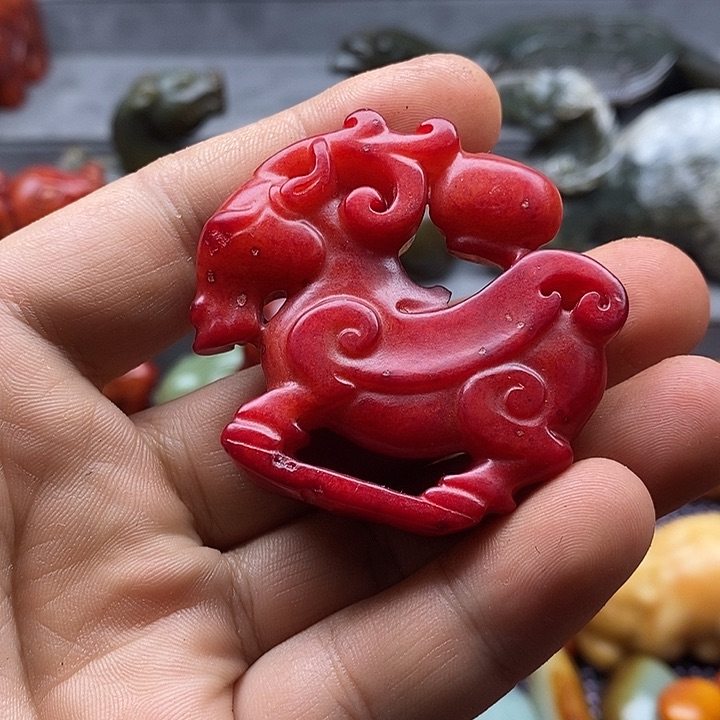 未镶嵌蛇纹石玉颈饰