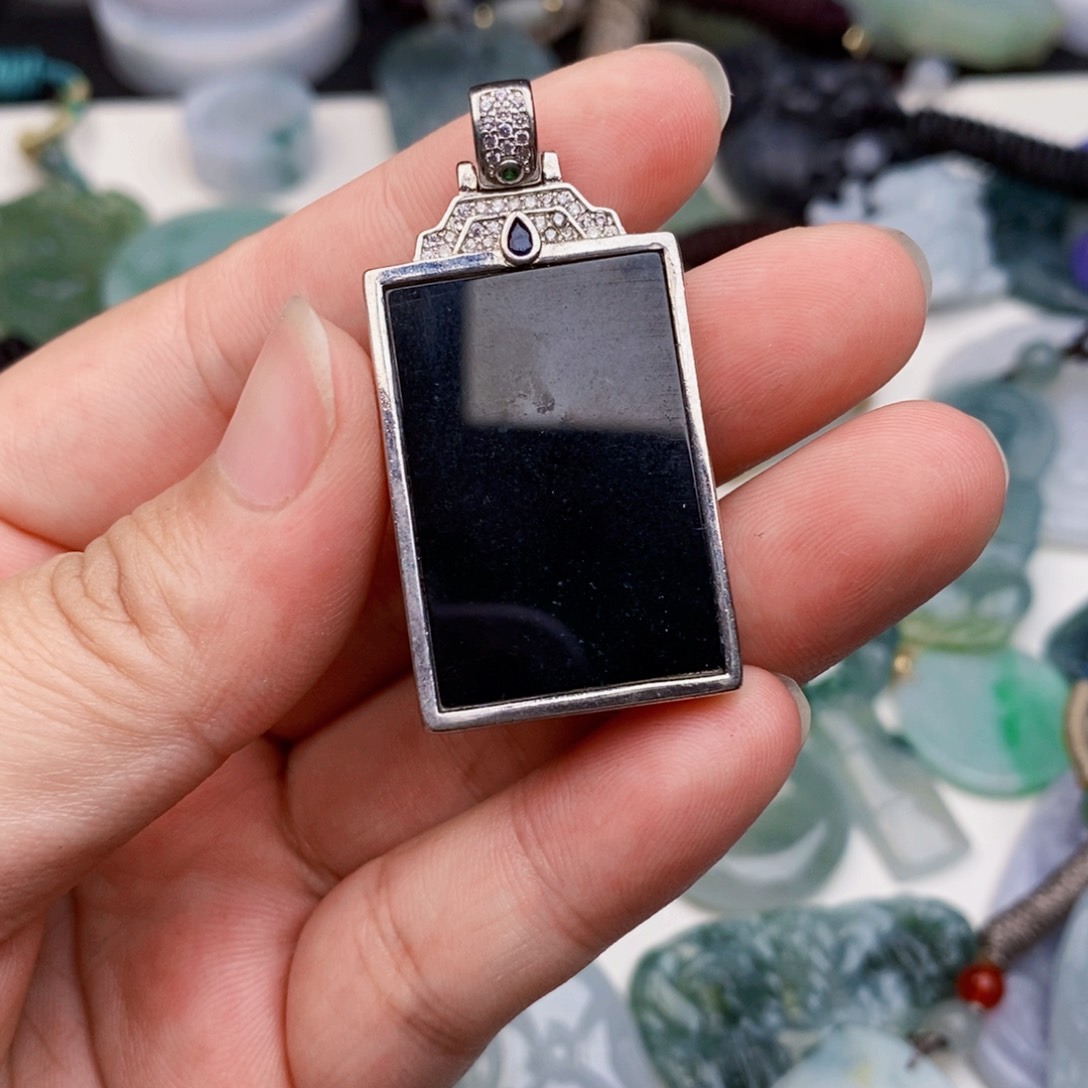 翡翠银S925镶嵌颈饰钰*无事牌