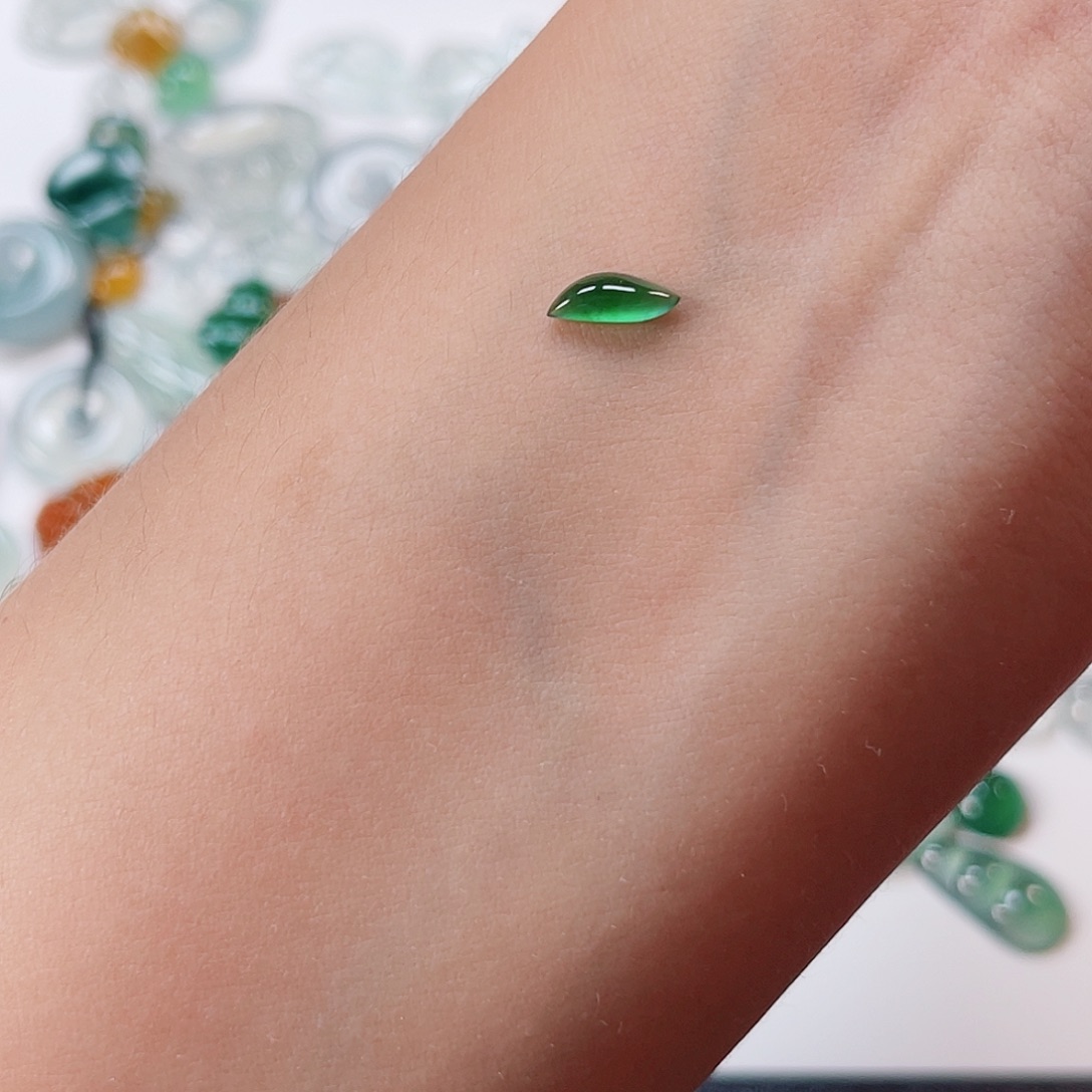 翡翠裸石纯天然A货缅甸翡翠