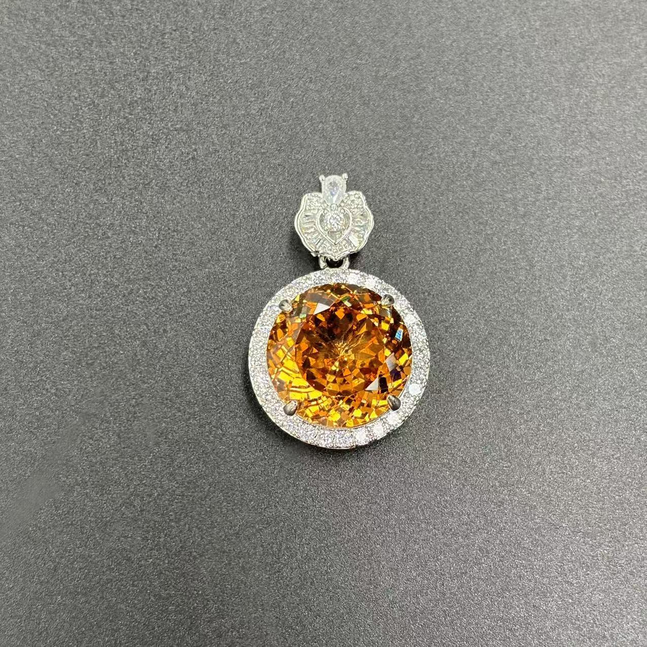 【符老板】c1267-豪华设计款精选级蛋面吊坠-赠链-赠礼盒