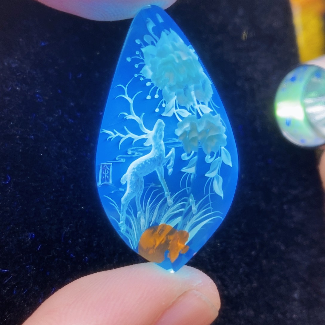 【闪购商品】金珀颈饰未镶嵌琥珀阴雕