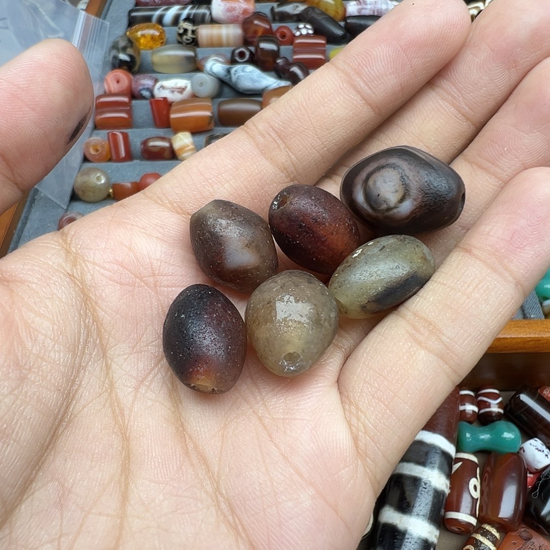 玛瑙/玉髓未镶嵌珠宝半成品