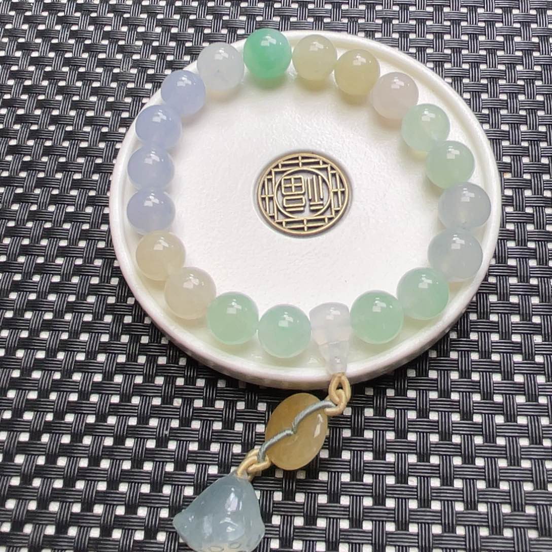 翡翠手链未镶嵌卡10