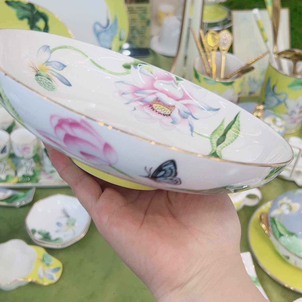 【闪购商品】骨瓷8寸深盘