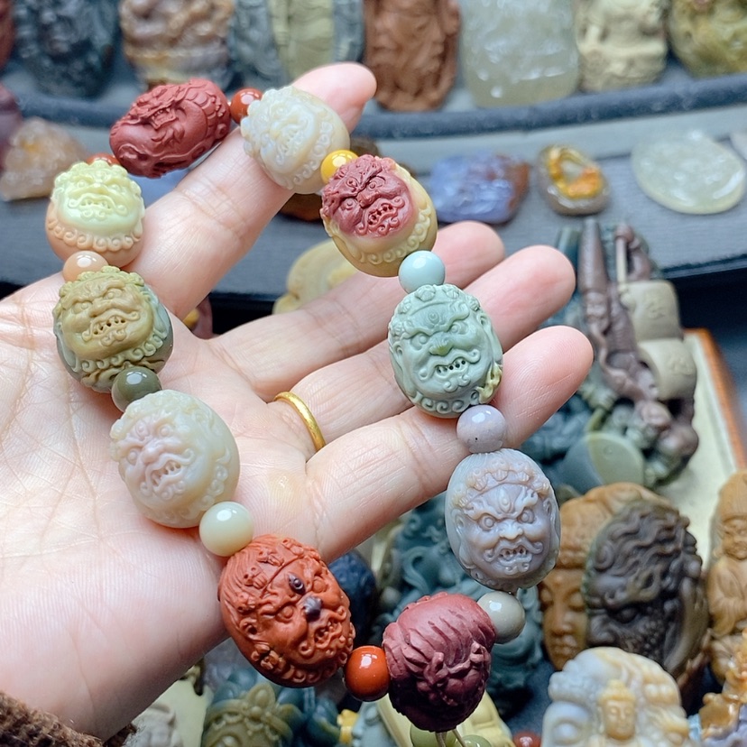 【闪购商品】定制石英质玉吊坠未镶嵌