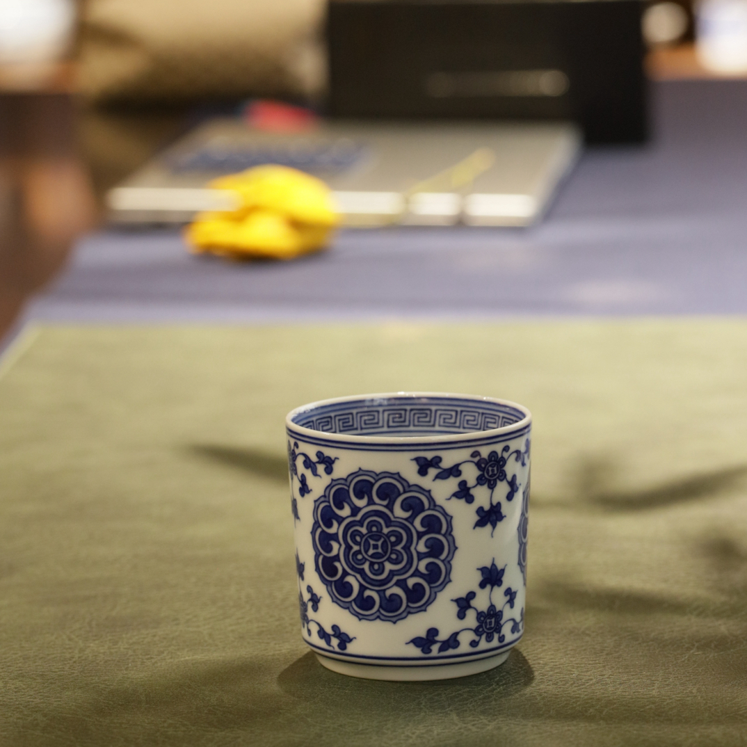曹诚老师作品 前春风祥玉主力画师 宝相纹直筒杯