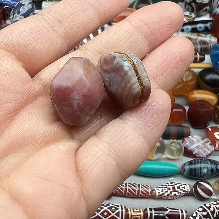 玛瑙/玉髓合金颈饰