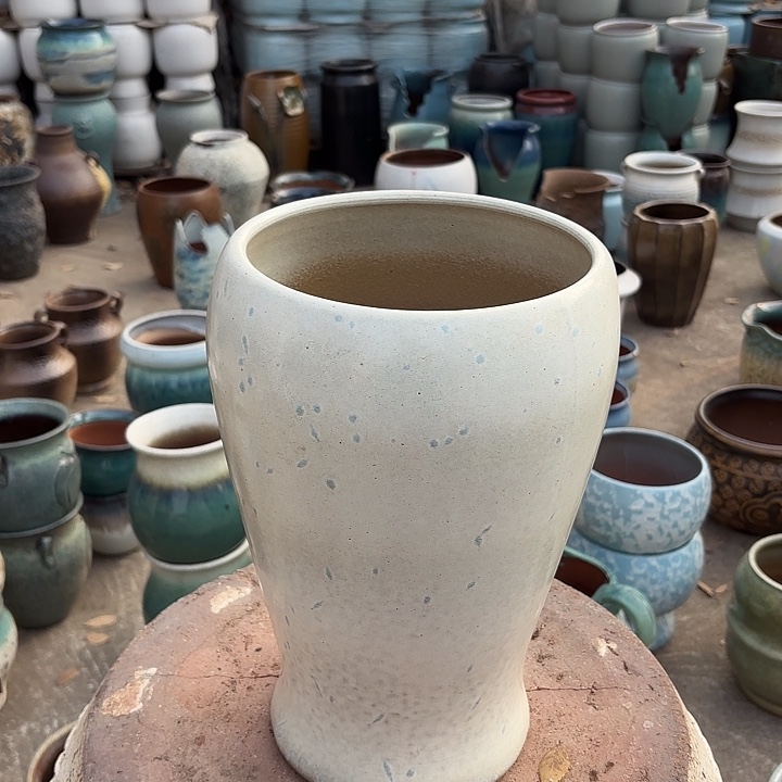 高度32厘米口径18厘米