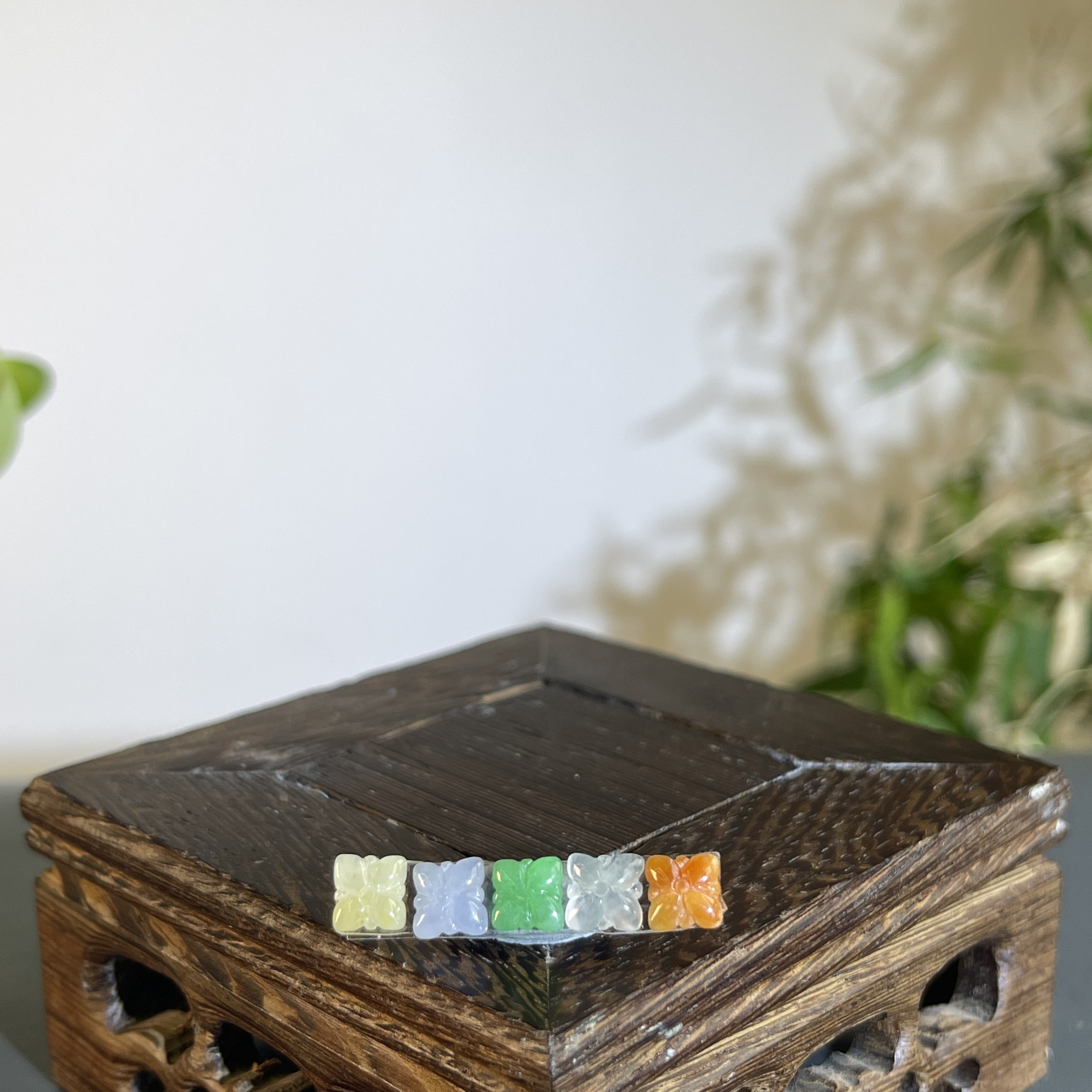 JTB09-162 天然缅甸A货翡翠  一套四叶草翡翠蛋面