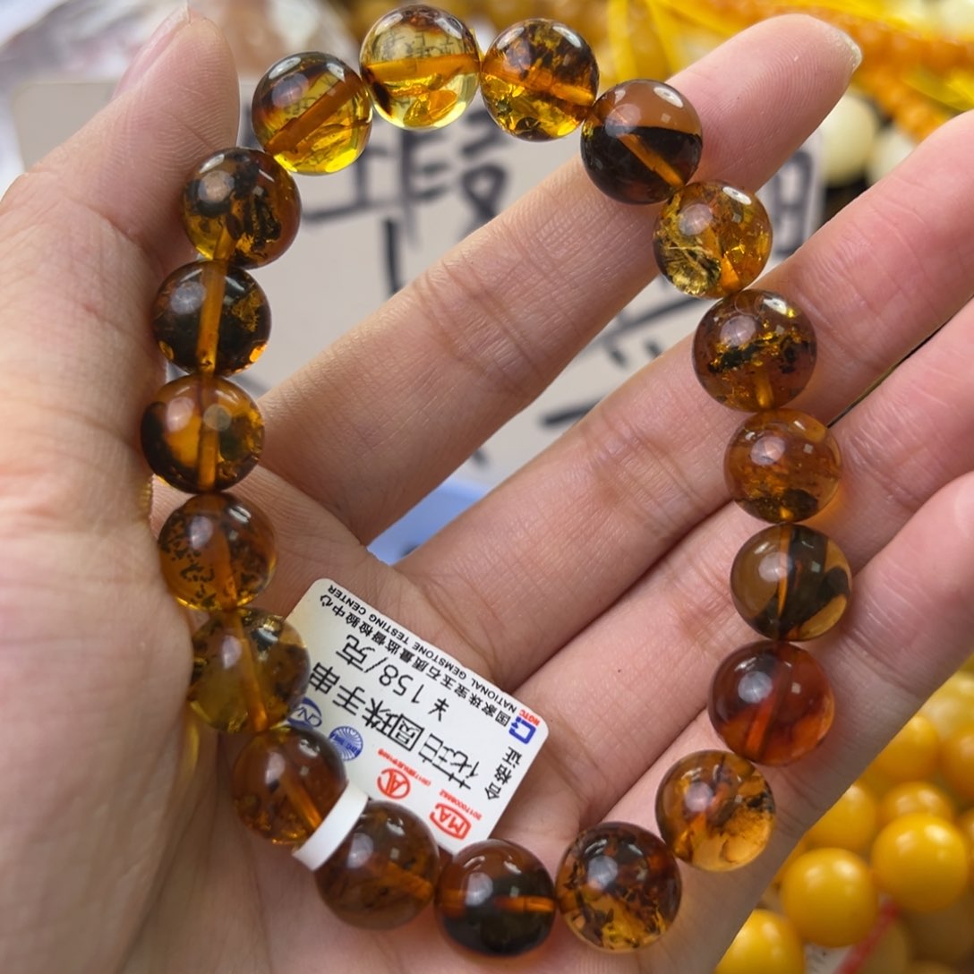 琥珀珠宝奇石未镶嵌