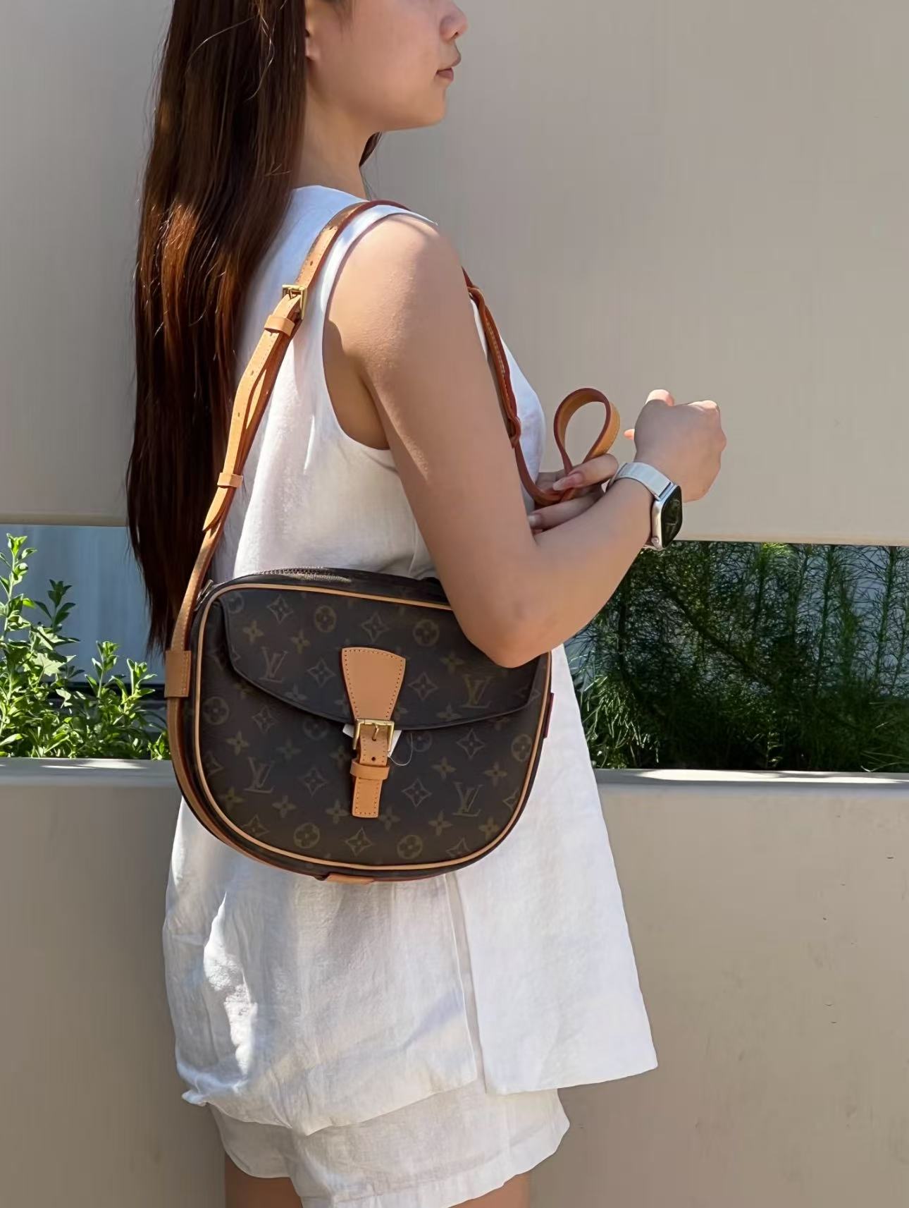 修复品LouisVuitton/路易威登马鞍包单肩包后换植鞣革旺