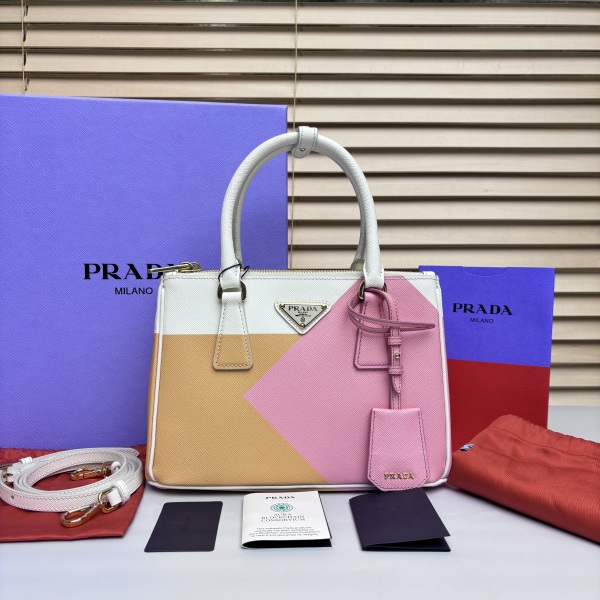 95新/普拉达/市场价48000/包包/250208XZ0013