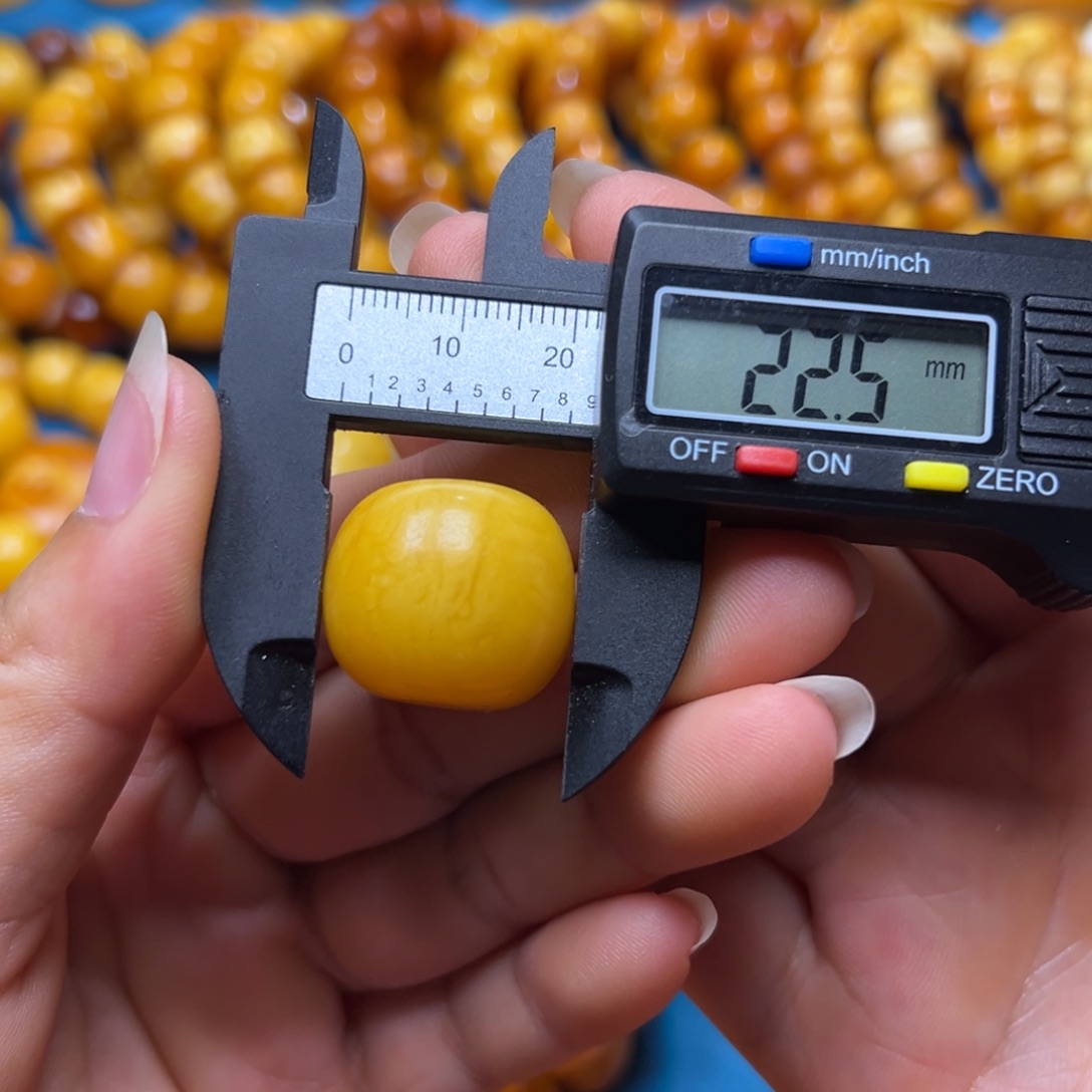 蜜蜡吊坠(不含链)未镶嵌