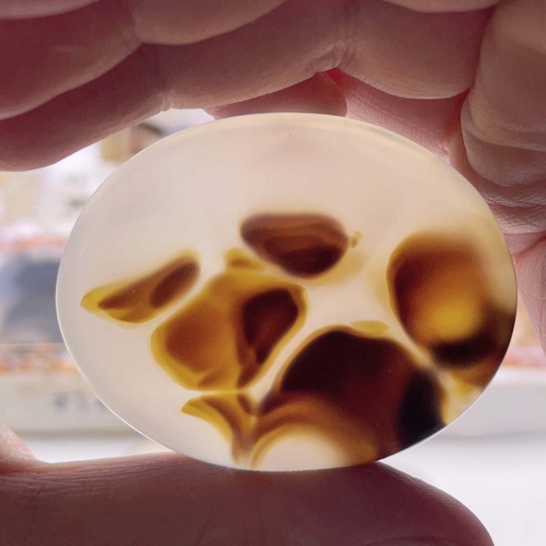 玛瑙/玉髓未镶嵌珠宝奇石