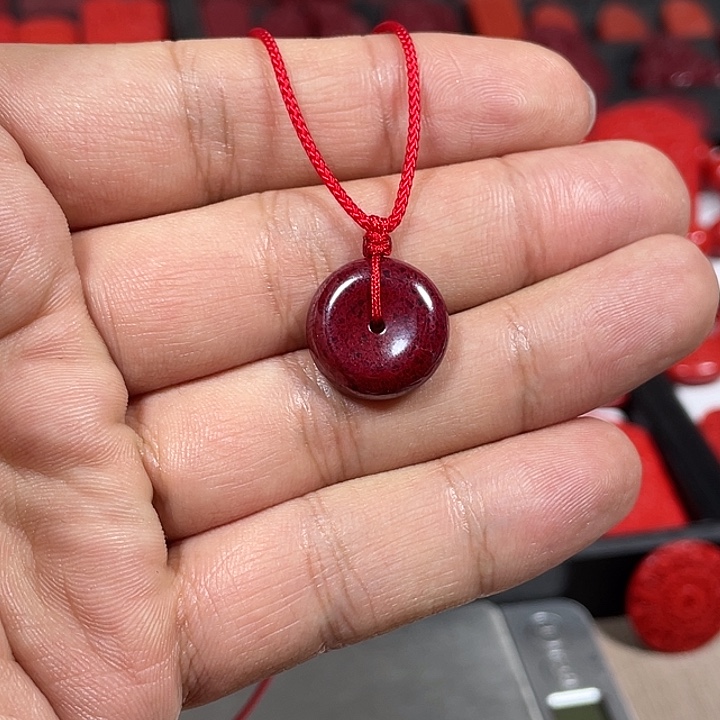 天然辰砂高压原石平安扣宝宝吊坠