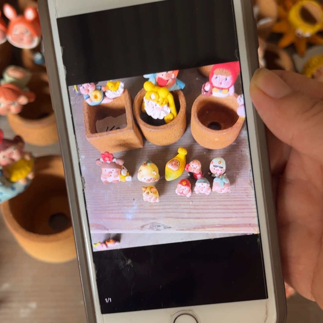 大***妹泥塑古镇炻陶花盆