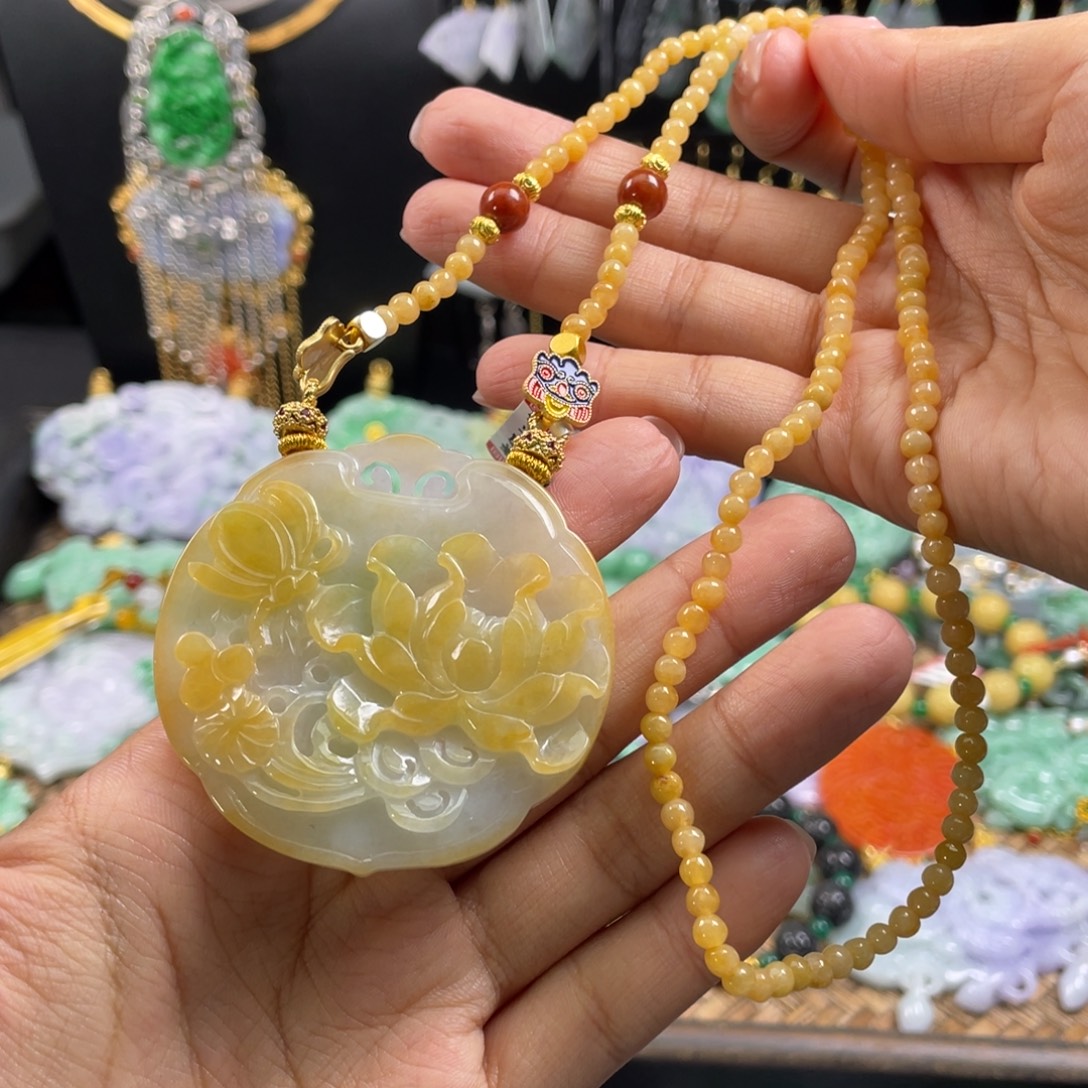 翡翠未镶嵌颈饰代编织