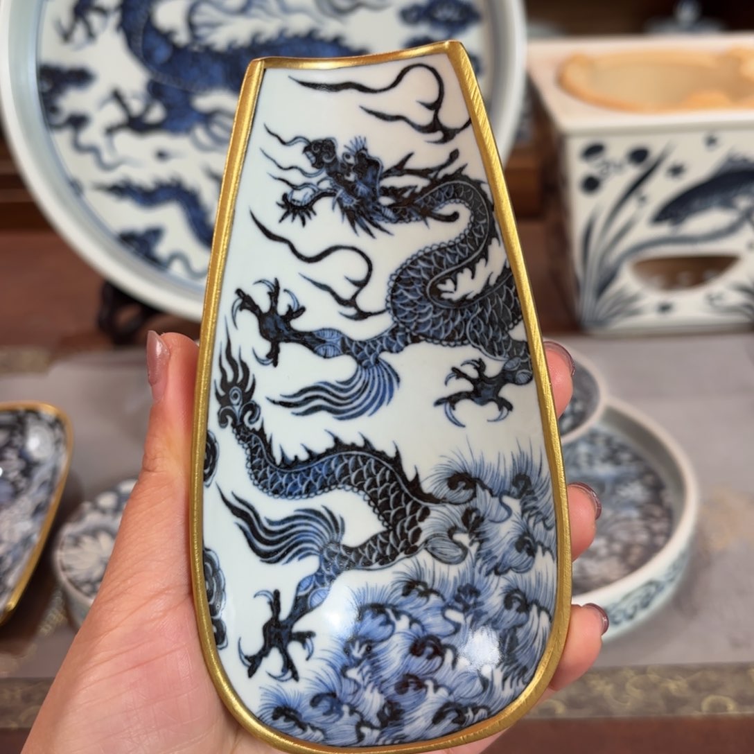 杯铠甲龙描金茶则