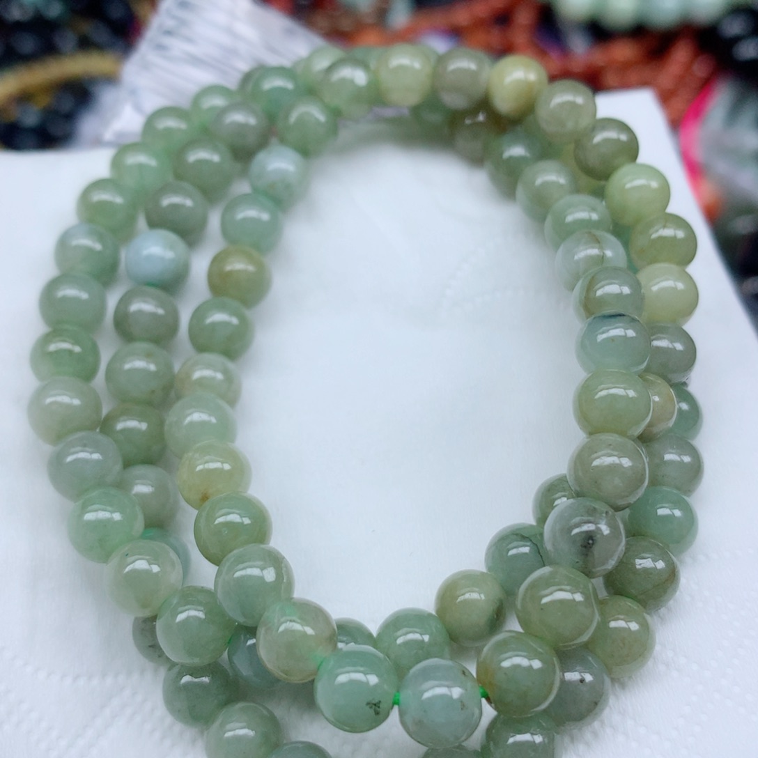 翡翠未镶嵌颈饰珠子翡翠