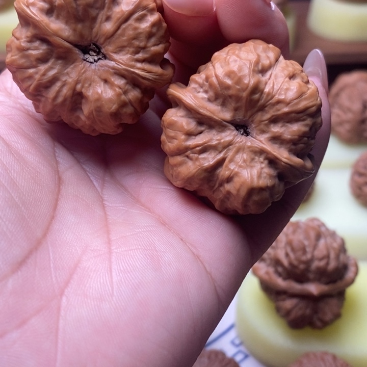 大叶紫檀（黑酸枝木类）蛤蟆头36尺