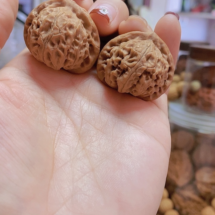 【闪购商品】文玩核桃把件33/34宫灯