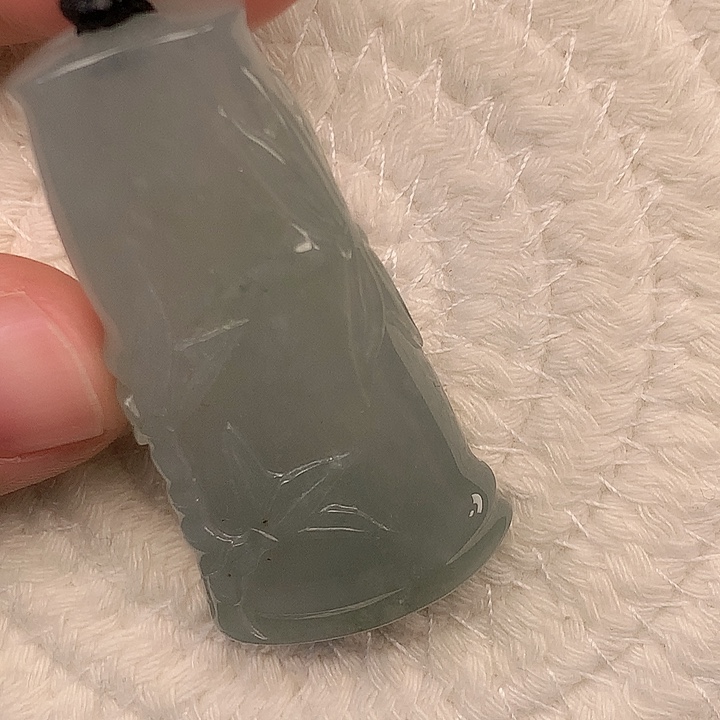 翡翠未镶嵌颈饰天然翡翠竹节