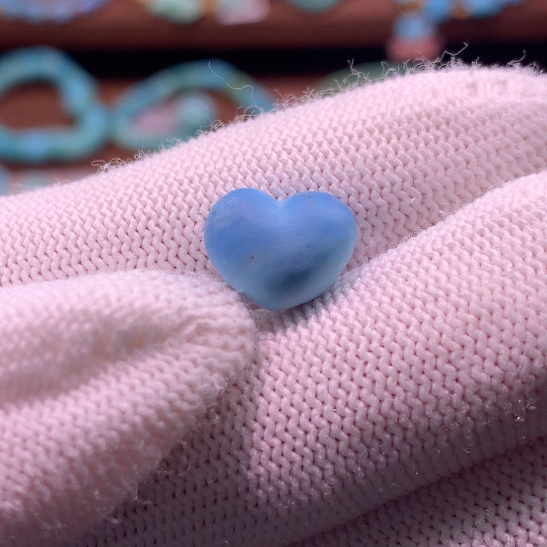 绿松石珠宝奇石未镶嵌爱心