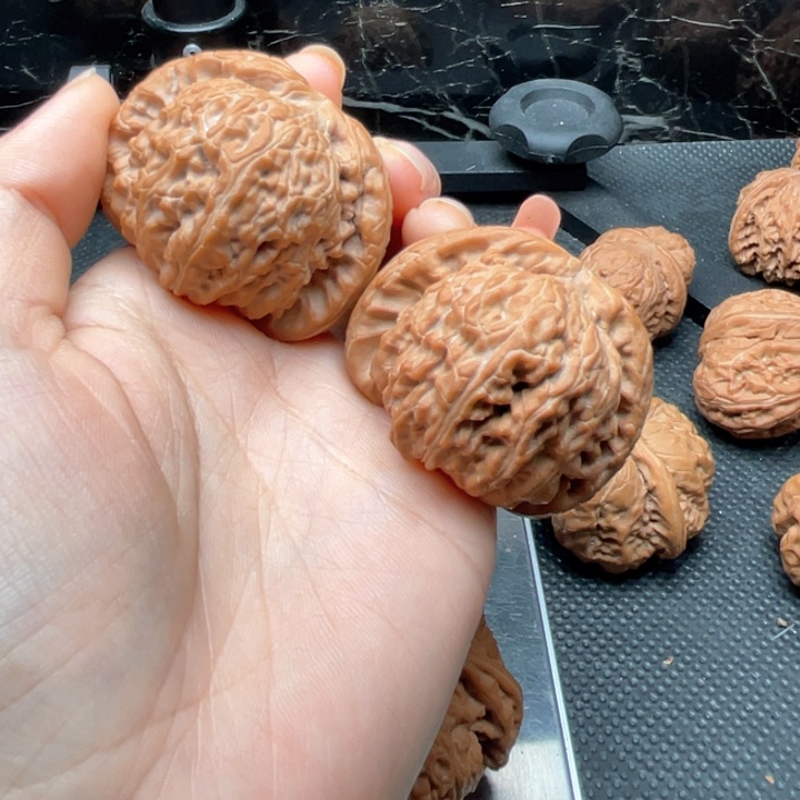 核桃手串/手链清*色白狮子45尺全品无修