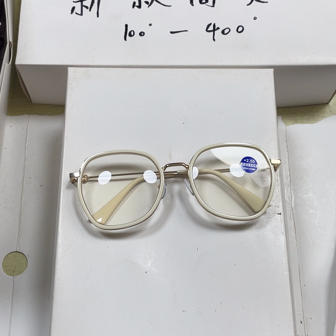 200度新款白色。    