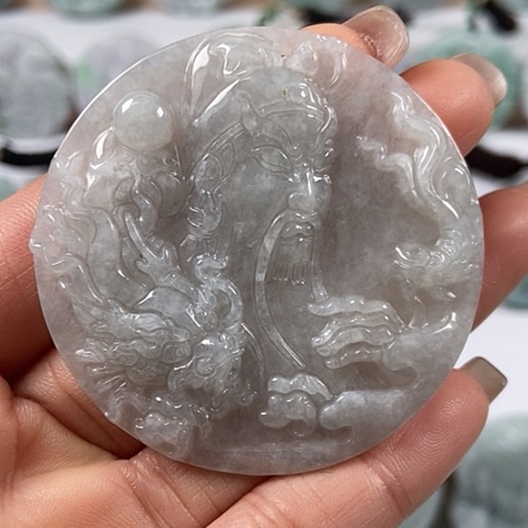 翡翠颈饰未镶嵌关二爷福利