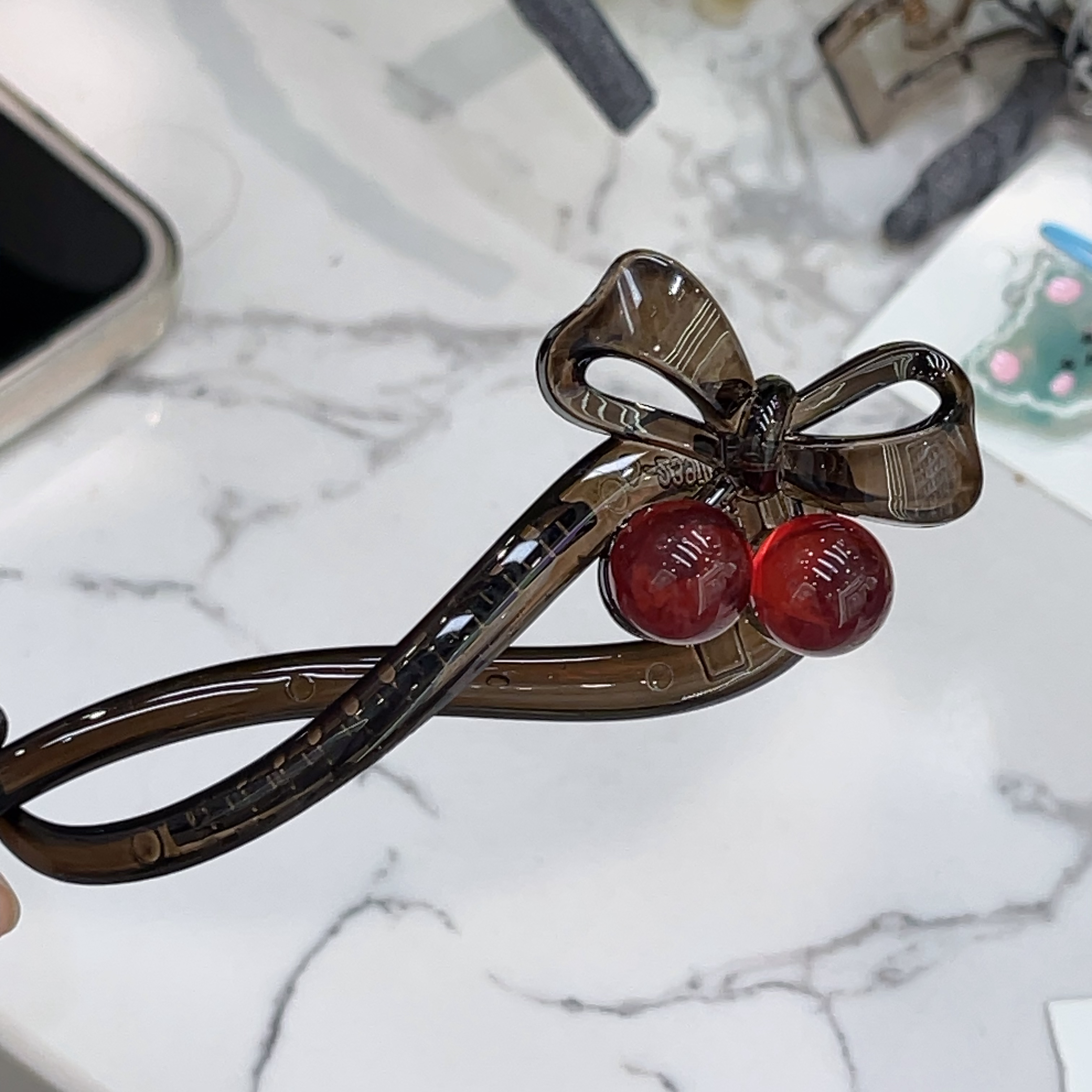 F724蝴蝶结樱桃扭扭夹