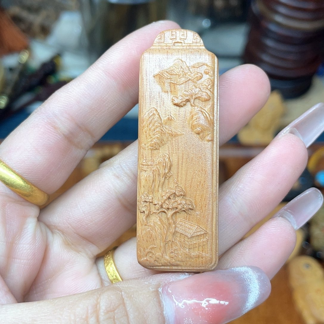 维腊木（绿檀）无事牌