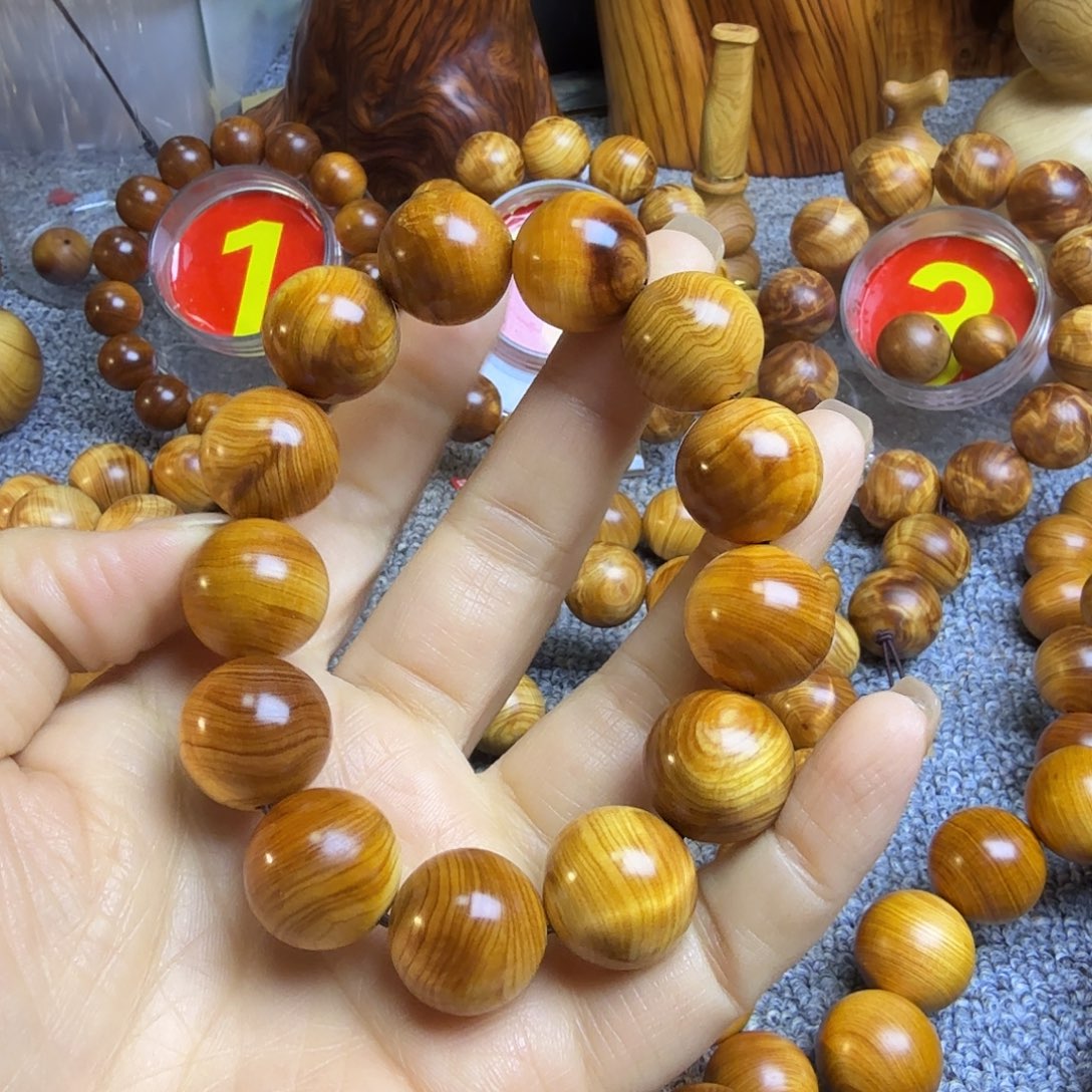 崖柏太行崖柏1.8黑油微闪