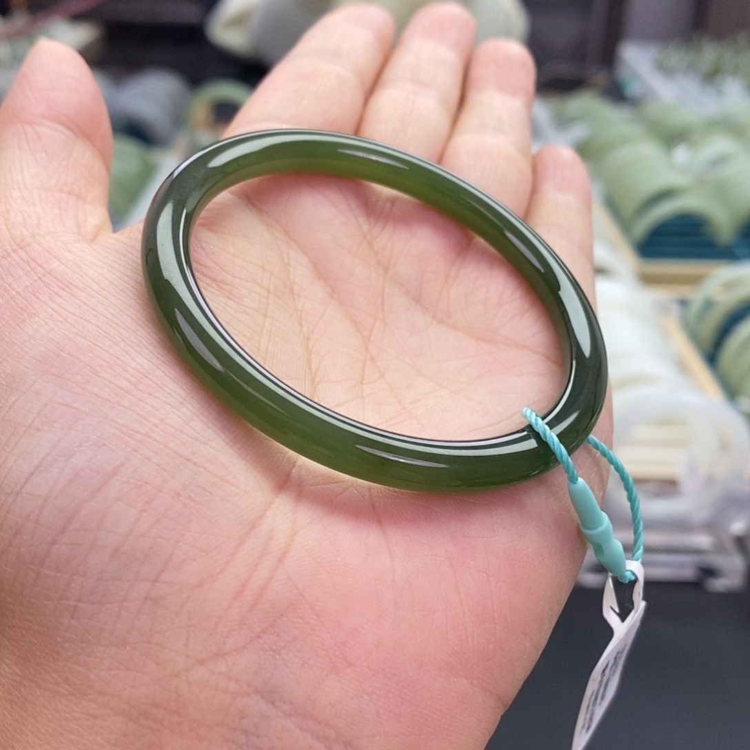 和田玉未镶嵌珠宝奇石和田玉手镯51.52