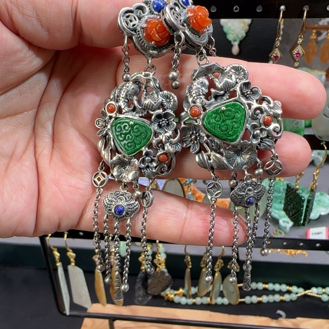 翡翠颈饰未镶嵌仿古