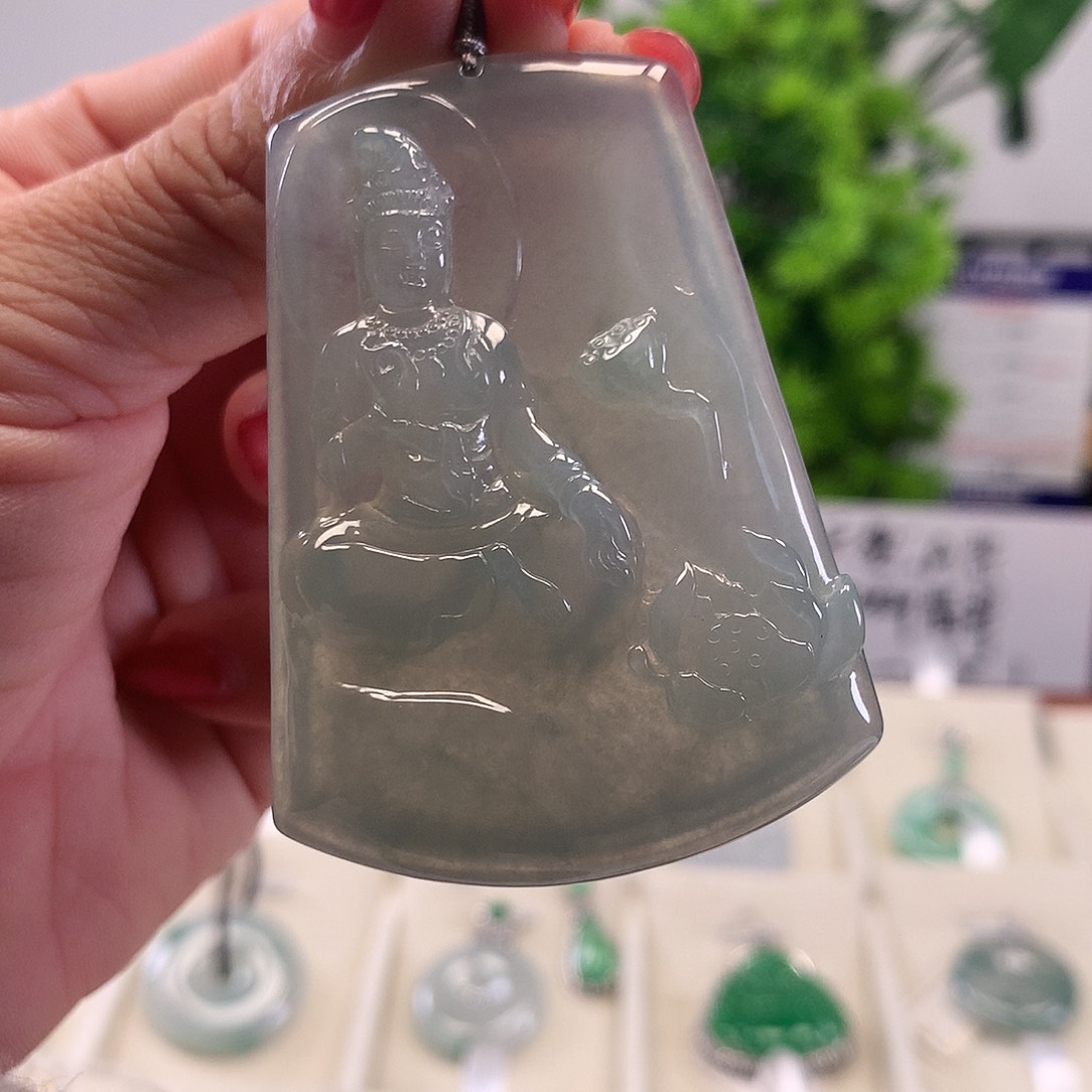 翡翠未镶嵌颈饰天然翡翠A货挂件