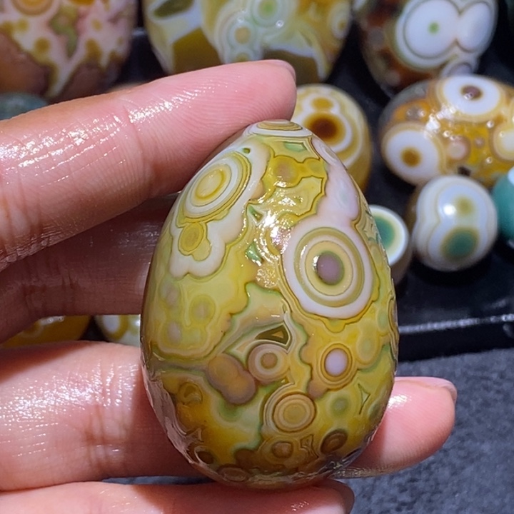 玛瑙/玉髓未镶嵌珠宝奇石12