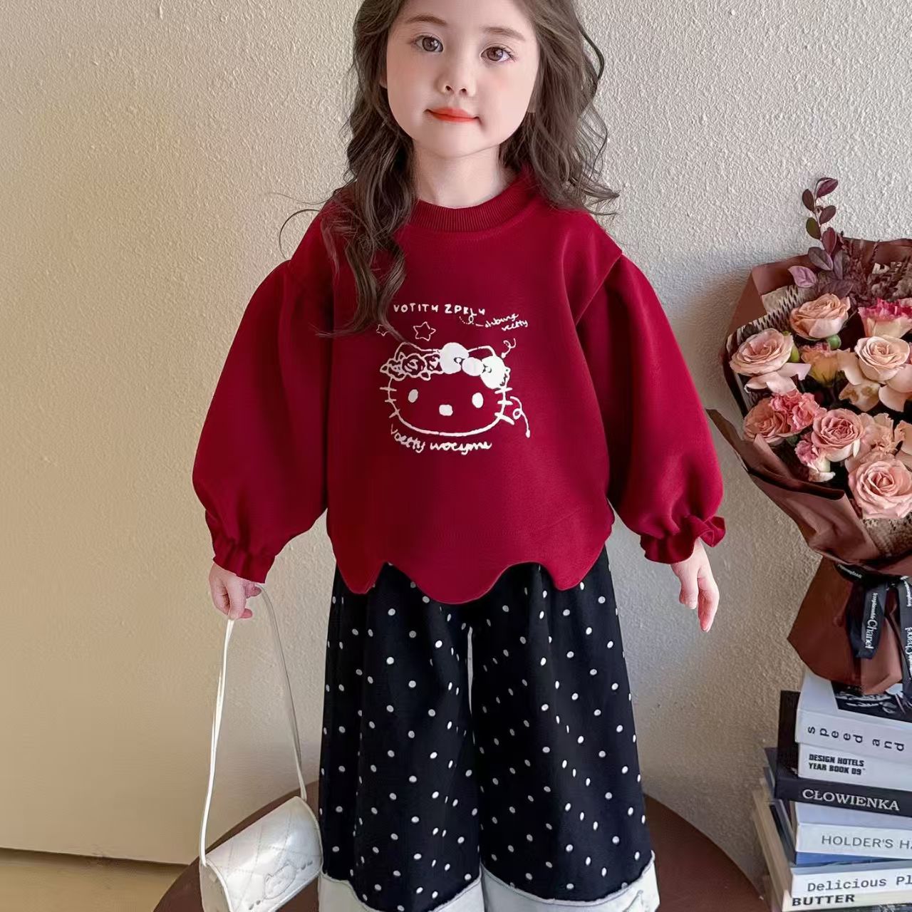 女童套装秋季2025新款儿童洋气时髦秋装宝宝巨好看卫衣波点两件套