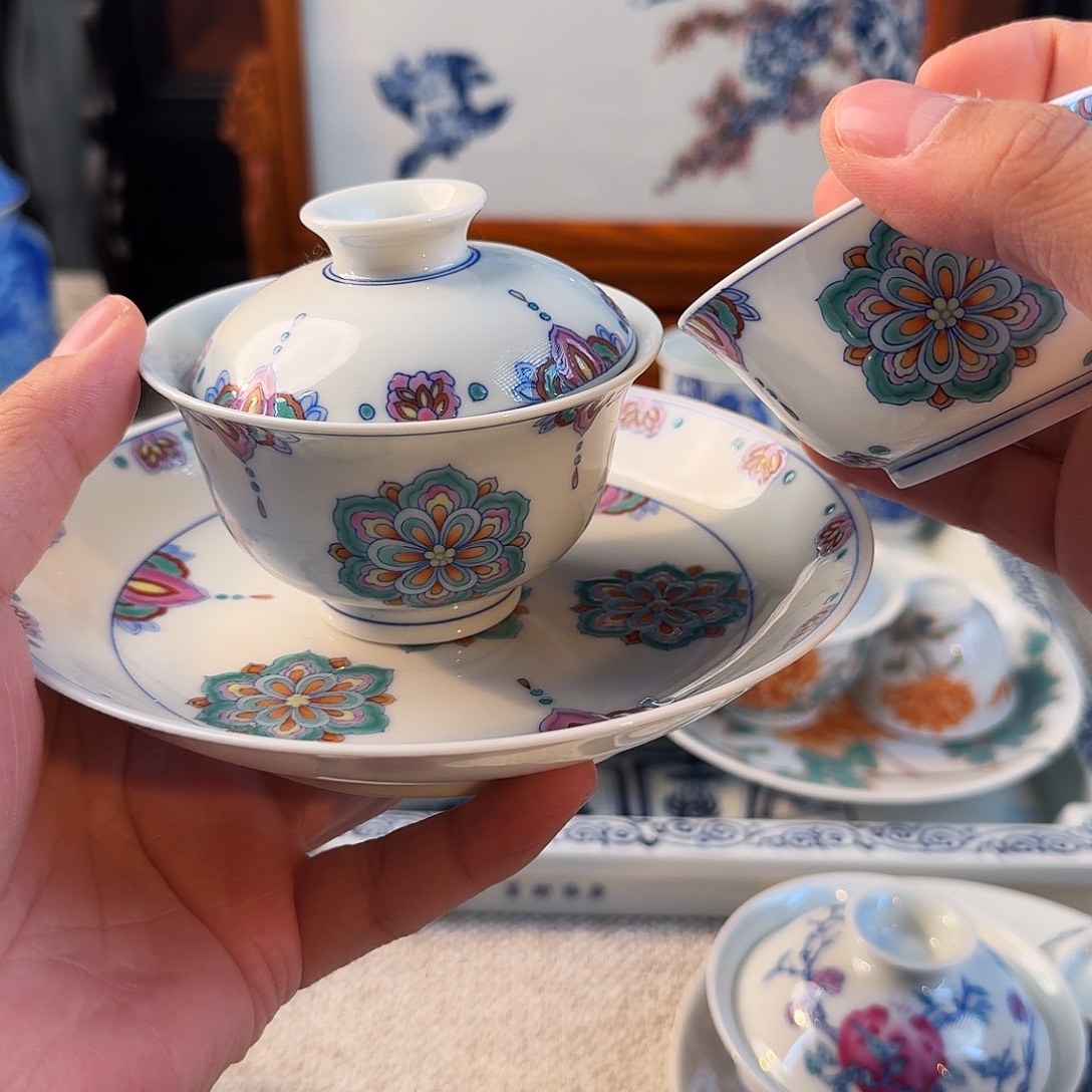 烟***山三件套，盖碗壶乘杯子，名窑口，放漏时间到啦