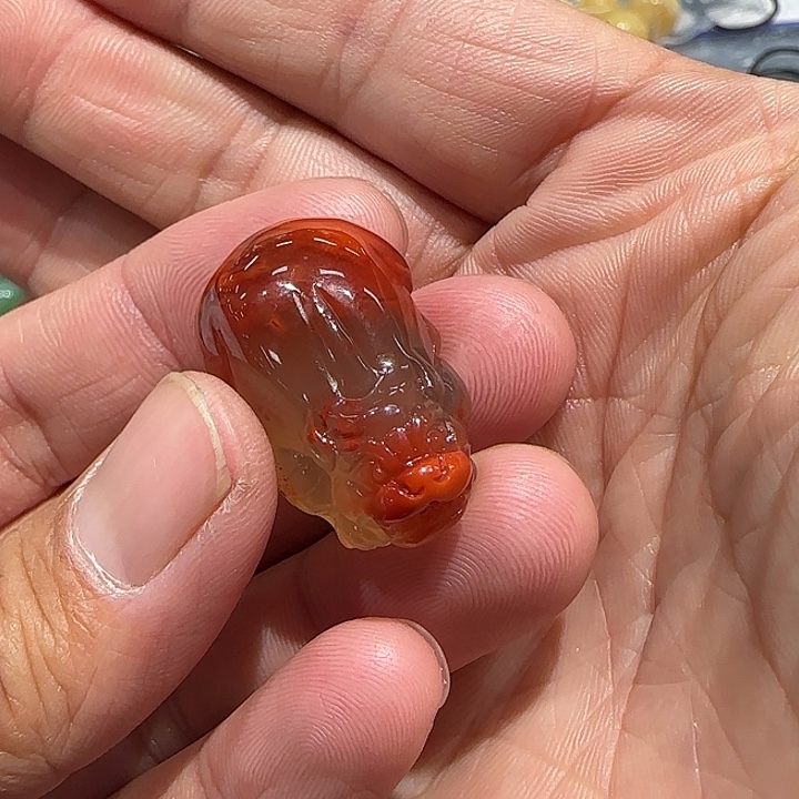 南红玛瑙未镶嵌颈饰
