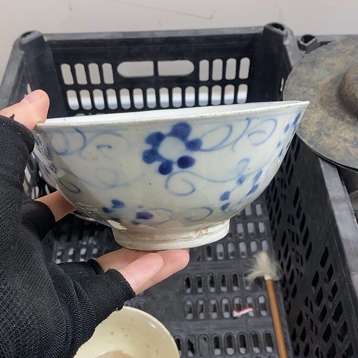 芳***辉无纺布家具摆件等等