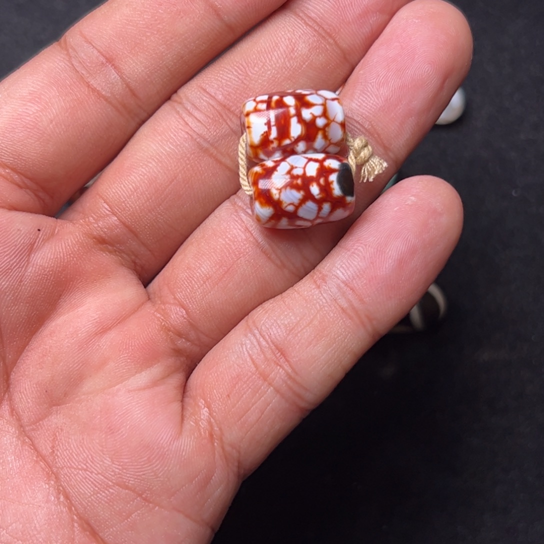 大***古玛瑙/玉髓未镶嵌配饰