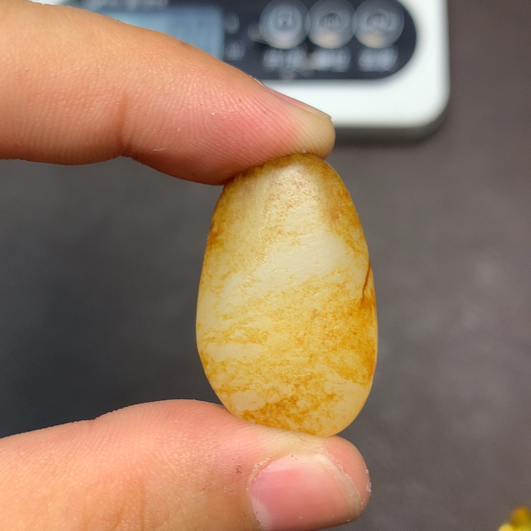 和田玉（糖玉）未镶嵌挂件