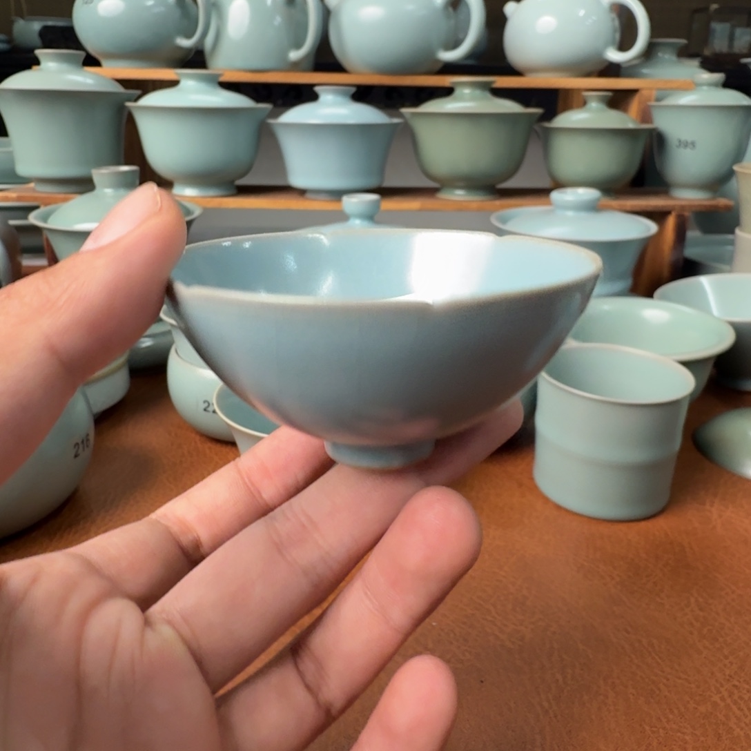陶摆件开播福利仿古天青鸡心杯