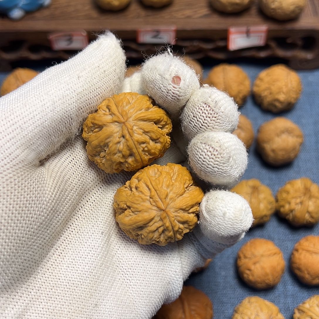 文玩核桃把件铖**运粗筋大麻花