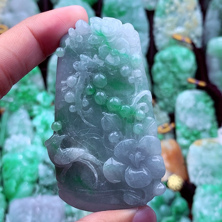 翡翠吊坠(不含链)未镶嵌