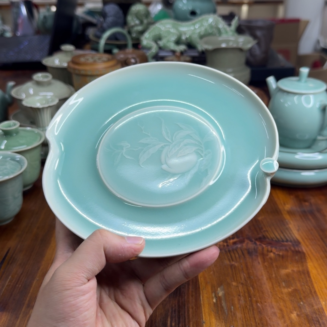 小仲龙泉青瓷微瑕7873