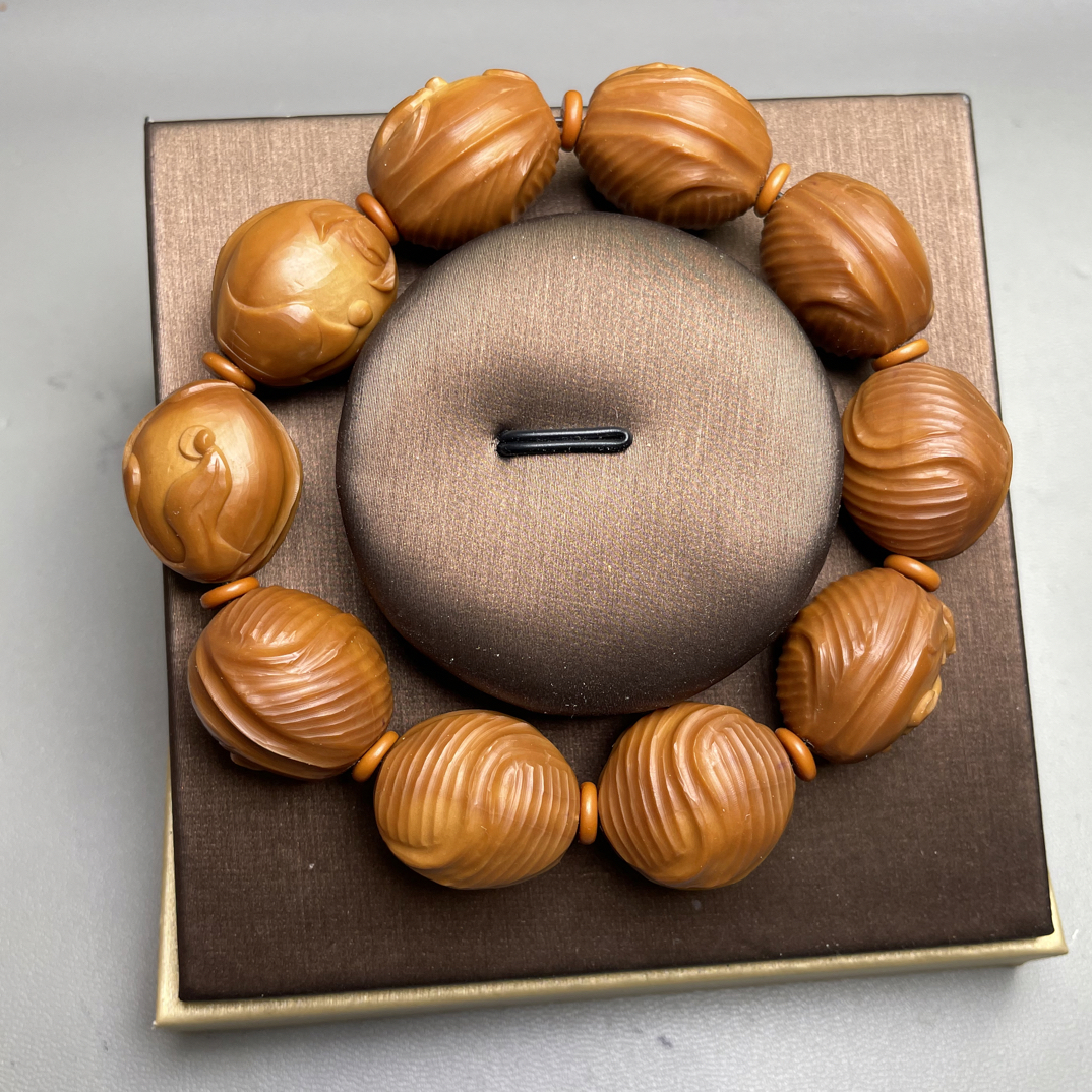 1.7橄榄核铁核手工拉丝太极无相佛 