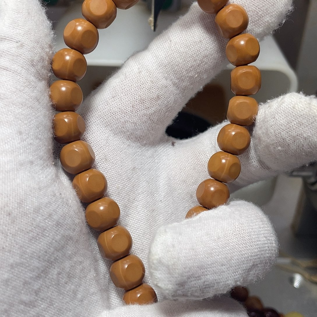 猴头核桃吊坠原皮原色六