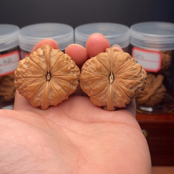 文玩核桃把件麻核桃南瓜墩40